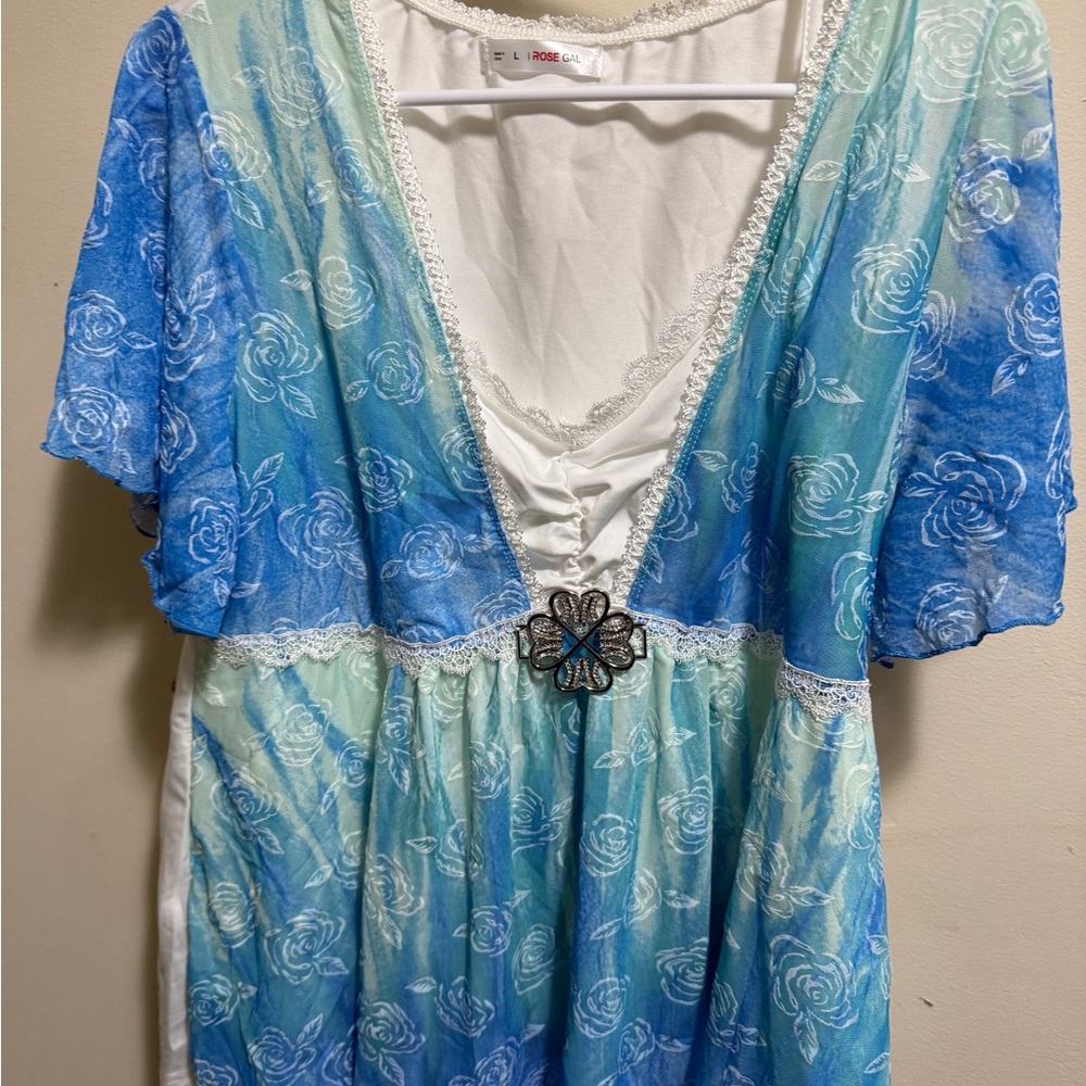 Blue and White Floral Top